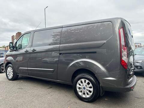 Ford Transit Custom Transit Custom Limited Panel Van 1 Manual Diesel - U319