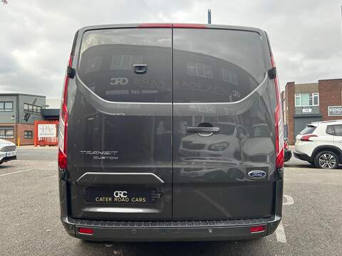 Ford Transit Custom Transit Custom Limited Panel Van 1 Manual Diesel - U319