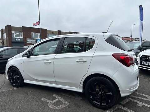 Vauxhall Corsa 1.4i ecoTEC SRi VX Line Nav Black Hatchback 5dr Petrol Manual Euro 6 (90 ps) - U320