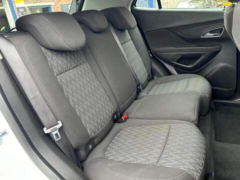 Vauxhall Mokka 1.4T Exclusiv SUV 5dr Petrol Manual 4WD Euro 5 (s/s) (140 ps) - U321