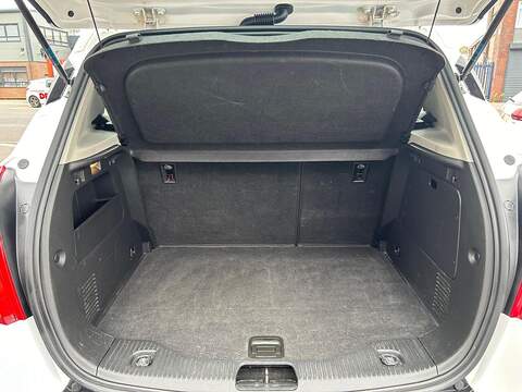 Vauxhall Mokka 1.4T Exclusiv SUV 5dr Petrol Manual 4WD Euro 5 (s/s) (140 ps) - U321