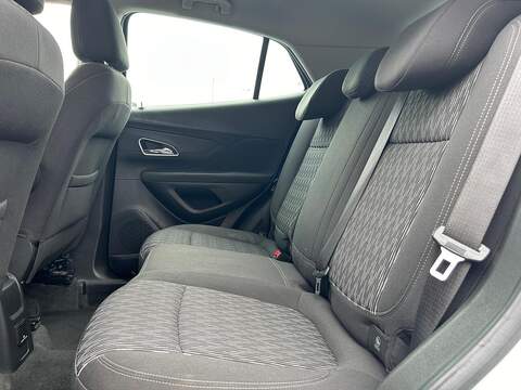 Vauxhall Mokka 1.4T Exclusiv SUV 5dr Petrol Manual 4WD Euro 5 (s/s) (140 ps) - U321