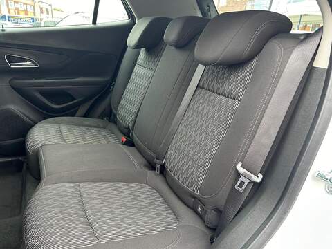 Vauxhall Mokka 1.4T Exclusiv SUV 5dr Petrol Manual 4WD Euro 5 (s/s) (140 ps) - U321