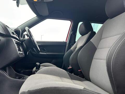 Skoda Fabia 1.2 TSI Monte Carlo TECH Hatchback 5dr Petrol Manual Euro 5 (105 ps) - U325