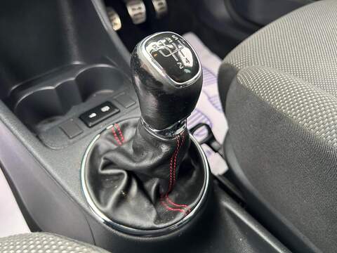 Skoda Fabia 1.2 TSI Monte Carlo TECH Hatchback 5dr Petrol Manual Euro 5 (105 ps) - U325