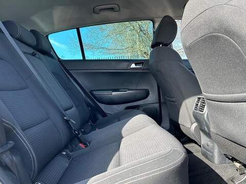 Kia Sportage Sportage 1.6 GDi 2 Euro 6 (s/s) 5dr - U33