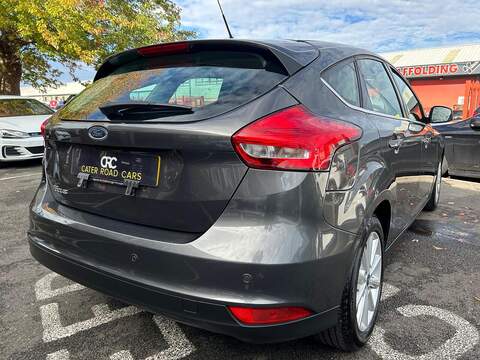 Ford Focus 1.5 TDCi Titanium Hatchback 5dr Diesel Manual Euro 6 (s/s) (120 ps) - U333
