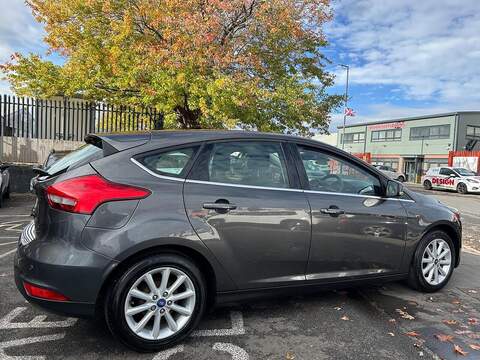 Ford Focus 1.5 TDCi Titanium Hatchback 5dr Diesel Manual Euro 6 (s/s) (120 ps) - U333