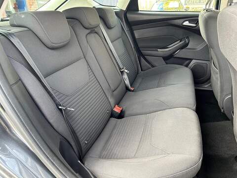 Ford Focus 1.5 TDCi Titanium Hatchback 5dr Diesel Manual Euro 6 (s/s) (120 ps) - U333
