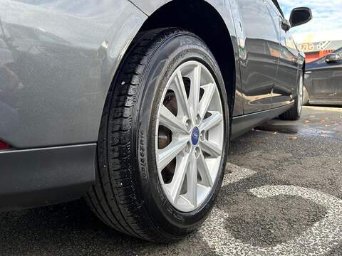 Ford Focus 1.5 TDCi Titanium Hatchback 5dr Diesel Manual Euro 6 (s/s) (120 ps) - U333