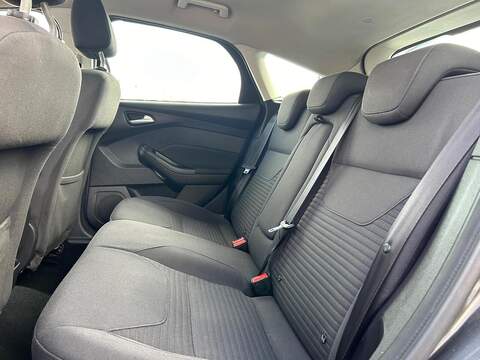 Ford Focus 1.5 TDCi Titanium Hatchback 5dr Diesel Manual Euro 6 (s/s) (120 ps) - U333
