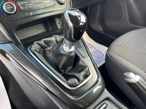 Ford Focus 1.5 TDCi Titanium Hatchback 5dr Diesel Manual Euro 6 (s/s) (120 ps) - U333