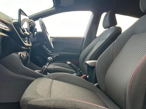 Ford Fiesta 1.0T EcoBoost ST-Line Edition Hatchback 5dr Petrol Manual Euro 6 (s/s) (95 ps) - U334