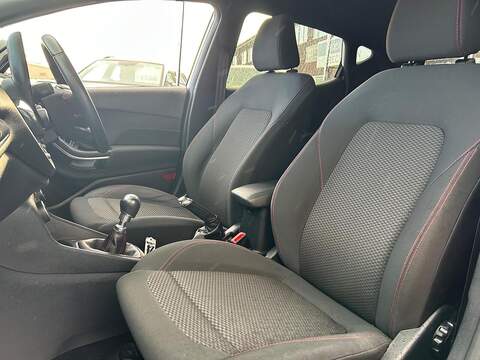 Ford Fiesta 1.0T EcoBoost ST-Line Edition Hatchback 5dr Petrol Manual Euro 6 (s/s) (95 ps) - U334