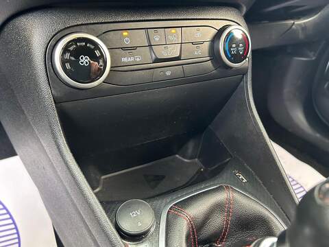 Ford Fiesta 1.0T EcoBoost ST-Line Edition Hatchback 5dr Petrol Manual Euro 6 (s/s) (95 ps) - U334