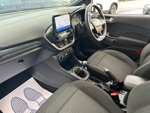 Ford Fiesta 1.0T EcoBoost ST-Line Edition Hatchback 5dr Petrol Manual Euro 6 (s/s) (95 ps) - U334