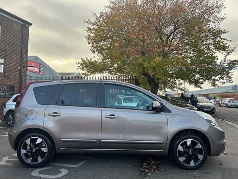 Nissan Note 1.6 16V n-tec+ Hatchback 5dr Petrol Manual Euro 5 (110 ps) - U338