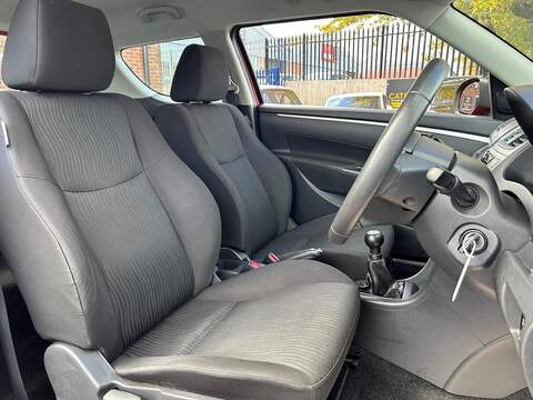 Suzuki Swift 1.2 SZ3 Hatchback 3dr Petrol Manual Euro 5 (94 ps) - U339