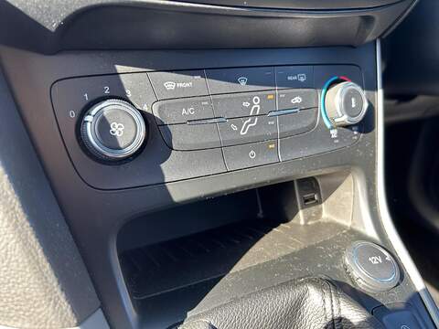 Ford Focus Focus 1.5 TDCi Zetec Edition Euro 6 (s/s) 5dr - U34