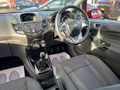 Ford Fiesta 1.25 Zetec Hatchback 5dr Petrol Manual Euro 5 (82 ps) - U343
