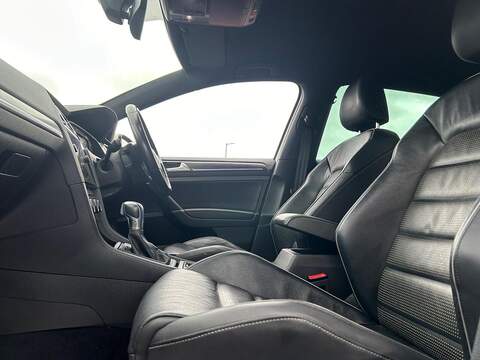 Volkswagen Golf 1.4 TSI 8.7kWh GTE Advance Hatchback 5dr Petrol Plug-in Hybrid DSG Euro 6 (s/s) (204 ps) - U344