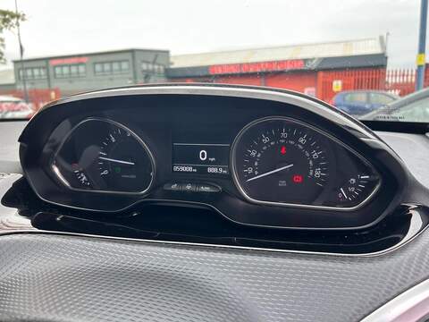 Peugeot 2008 1.6 BlueHDi Allure SUV 5dr Diesel Manual Euro 6 (100 ps) - U346