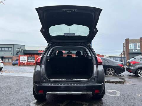 Peugeot 2008 1.6 BlueHDi Allure SUV 5dr Diesel Manual Euro 6 (100 ps) - U346