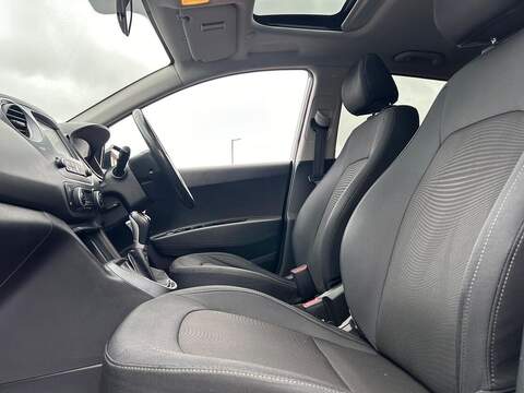 Hyundai i10 1.2 Premium SE Hatchback 5dr Petrol Auto Euro 6 (87 ps) - U348