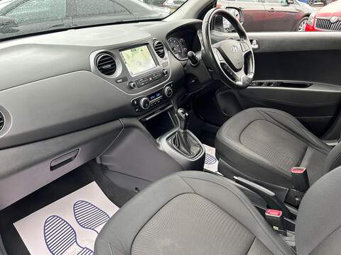 Hyundai i10 1.2 Premium SE Hatchback 5dr Petrol Auto Euro 6 (87 ps) - U348