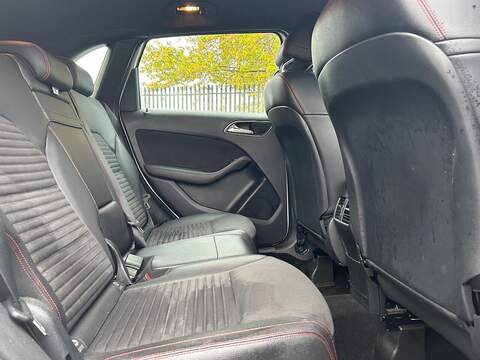 Mercedes-Benz B Class 2.1 B200d AMG Line (Premium) MPV 5dr Diesel 7G-DCT Euro 6 (s/s) (136 ps) - U349