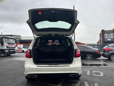 Mercedes-Benz B Class 2.1 B200d AMG Line (Premium) MPV 5dr Diesel 7G-DCT Euro 6 (s/s) (136 ps) - U349