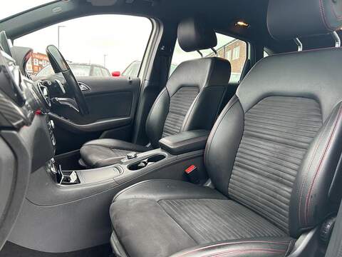 Mercedes-Benz B Class 2.1 B200d AMG Line (Premium) MPV 5dr Diesel 7G-DCT Euro 6 (s/s) (136 ps) - U349