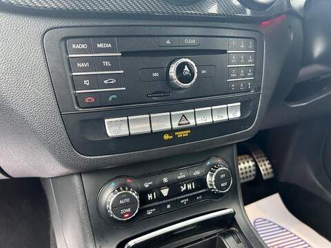 Mercedes-Benz B Class 2.1 B200d AMG Line (Premium) MPV 5dr Diesel 7G-DCT Euro 6 (s/s) (136 ps) - U349