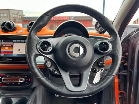 Smart forfour 0.9T Edition 1 Hatchback 5dr Petrol Manual Euro 6 (s/s) (90 ps) - U350