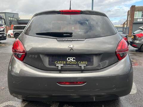 Peugeot 208 1.2 PureTech Allure Hatchback 5dr Petrol Manual Euro 6 (s/s) (82 ps) - U354