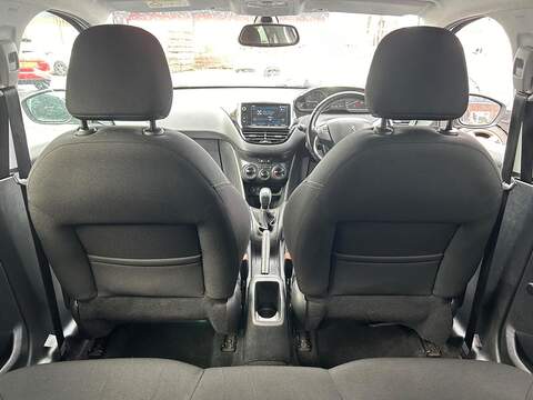 Peugeot 208 1.2 PureTech Allure Hatchback 5dr Petrol Manual Euro 6 (s/s) (82 ps) - U354