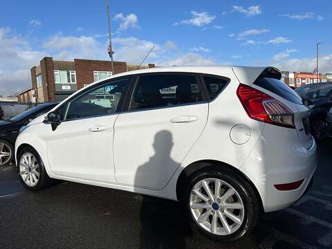 Ford Fiesta 1.0T EcoBoost Titanium Hatchback 5dr Petrol Manual Euro 6 (s/s) (100 ps) - U355