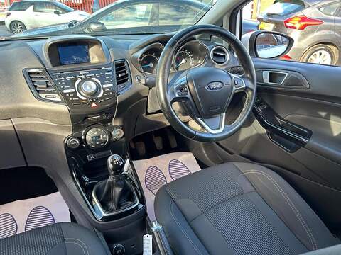 Ford Fiesta 1.0T EcoBoost Titanium Hatchback 5dr Petrol Manual Euro 6 (s/s) (100 ps) - U355