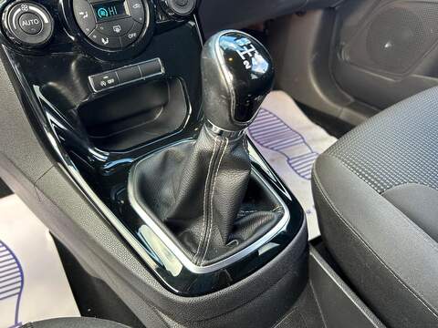 Ford Fiesta 1.0T EcoBoost Titanium Hatchback 5dr Petrol Manual Euro 6 (s/s) (100 ps) - U355