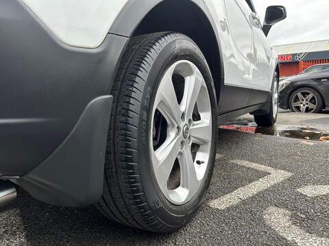 Vauxhall Mokka 1.4i Turbo Tech Line SUV 5dr Petrol Manual 2WD Euro 6 (s/s) (140 ps) - U356