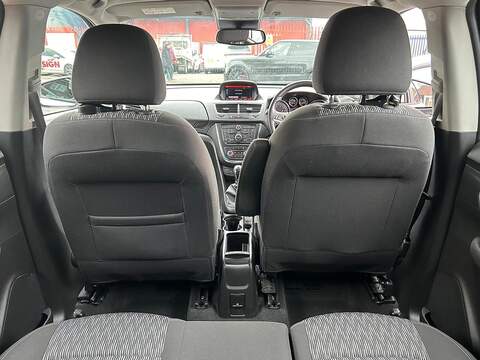 Vauxhall Mokka 1.4i Turbo Tech Line SUV 5dr Petrol Manual 2WD Euro 6 (s/s) (140 ps) - U356