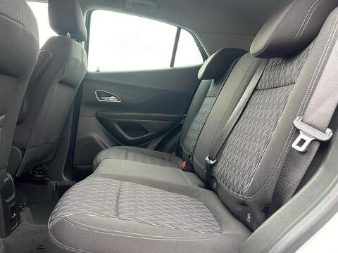 Vauxhall Mokka 1.4i Turbo Tech Line SUV 5dr Petrol Manual 2WD Euro 6 (s/s) (140 ps) - U356