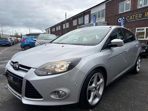 Ford Focus 1.6 TDCi Titanium Hatchback 5dr Diesel Manual Euro 5 (s/s) (115 ps) - U357