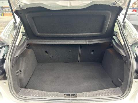 Ford Focus 1.6 TDCi Titanium Hatchback 5dr Diesel Manual Euro 5 (s/s) (115 ps) - U357