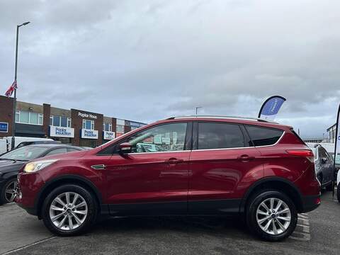 Ford Kuga 2.0 TDCi Titanium SUV 5dr Diesel Manual 2WD Euro 6 (s/s) (150 ps) - U359