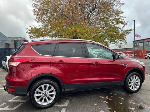 Ford Kuga 2.0 TDCi Titanium SUV 5dr Diesel Manual 2WD Euro 6 (s/s) (150 ps) - U359