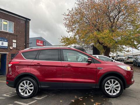 Ford Kuga 2.0 TDCi Titanium SUV 5dr Diesel Manual 2WD Euro 6 (s/s) (150 ps) - U359