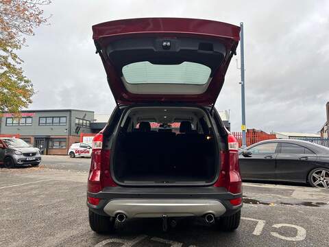 Ford Kuga 2.0 TDCi Titanium SUV 5dr Diesel Manual 2WD Euro 6 (s/s) (150 ps) - U359