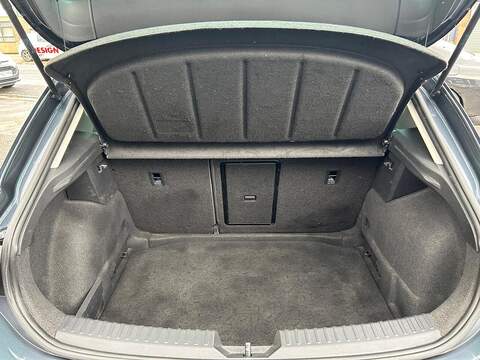 SEAT Leon 1.5 eTSI MHEV FR Hatchback 5dr Petrol Hybrid DSG Euro 6 (s/s) (150 ps) - U364