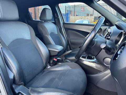 Nissan Juke 1.2 DIG-T N-Connecta SUV 5dr Petrol Manual Euro 6 (s/s) (115 ps) - U365